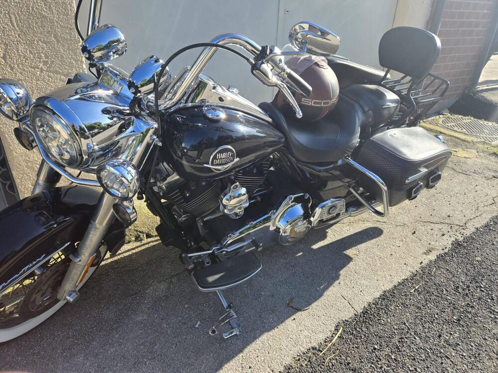 Harley-Davidson 1584 Road King Classic (2007 - 10) - FLHRC