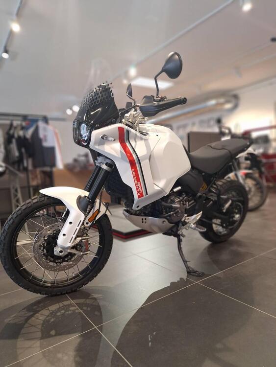 Ducati DesertX (2022 - 25) (5)