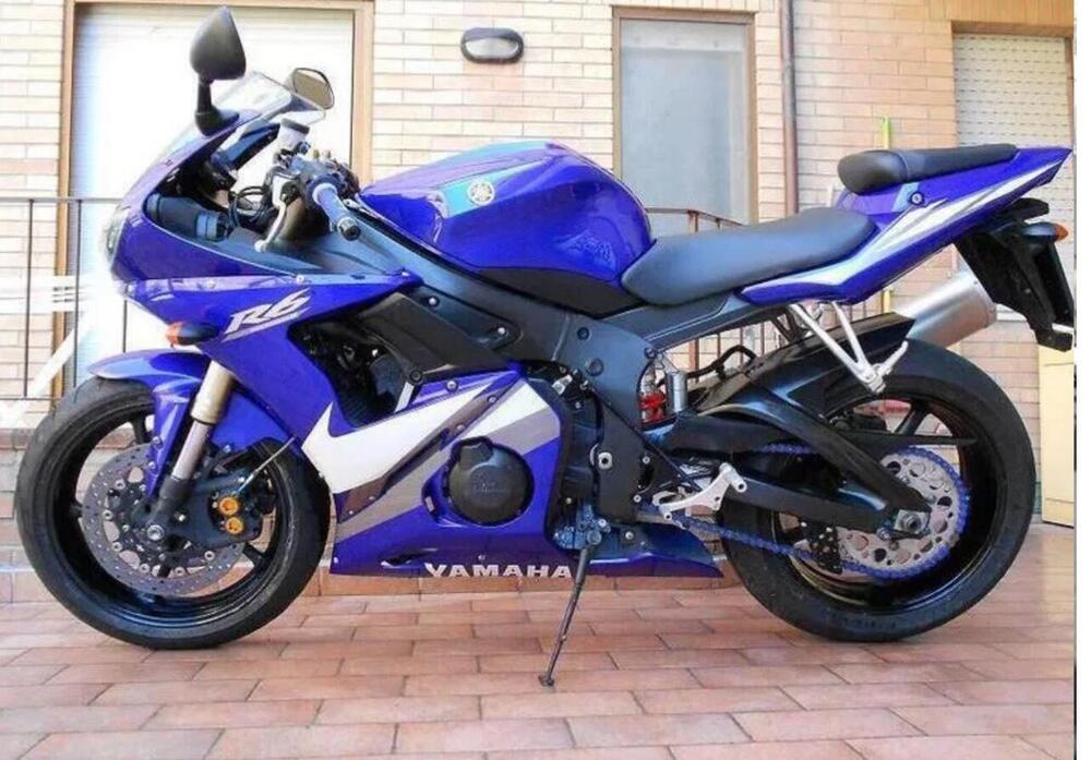 Yamaha YZF R6 (2005) (3)