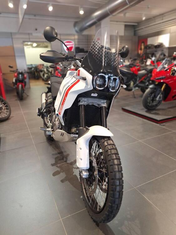 Ducati DesertX (2022 - 25) (3)