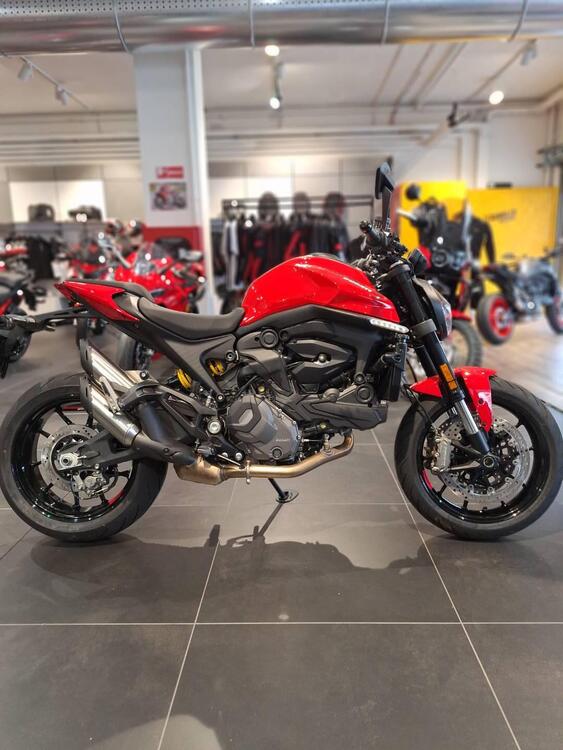 Ducati Monster 937 (2021 - 25) (2)