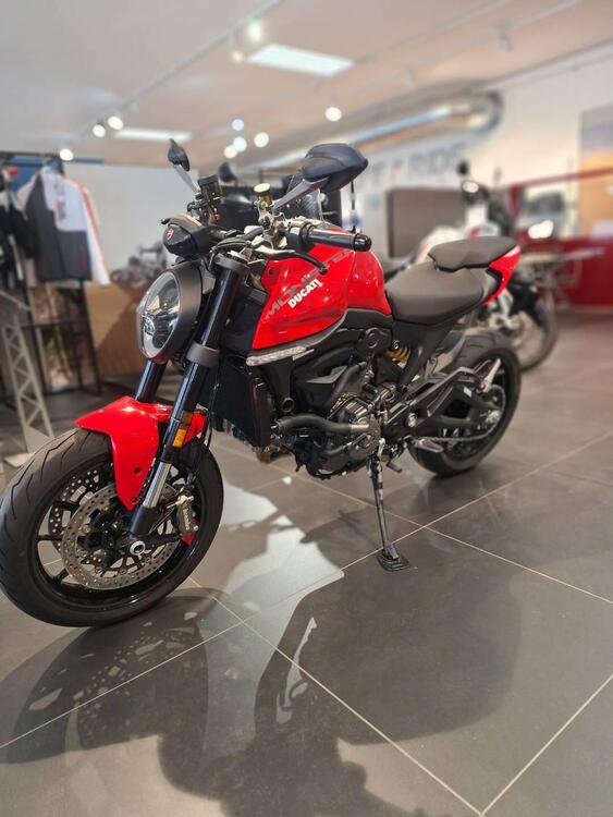Ducati Monster 937 (2021 - 25) (3)