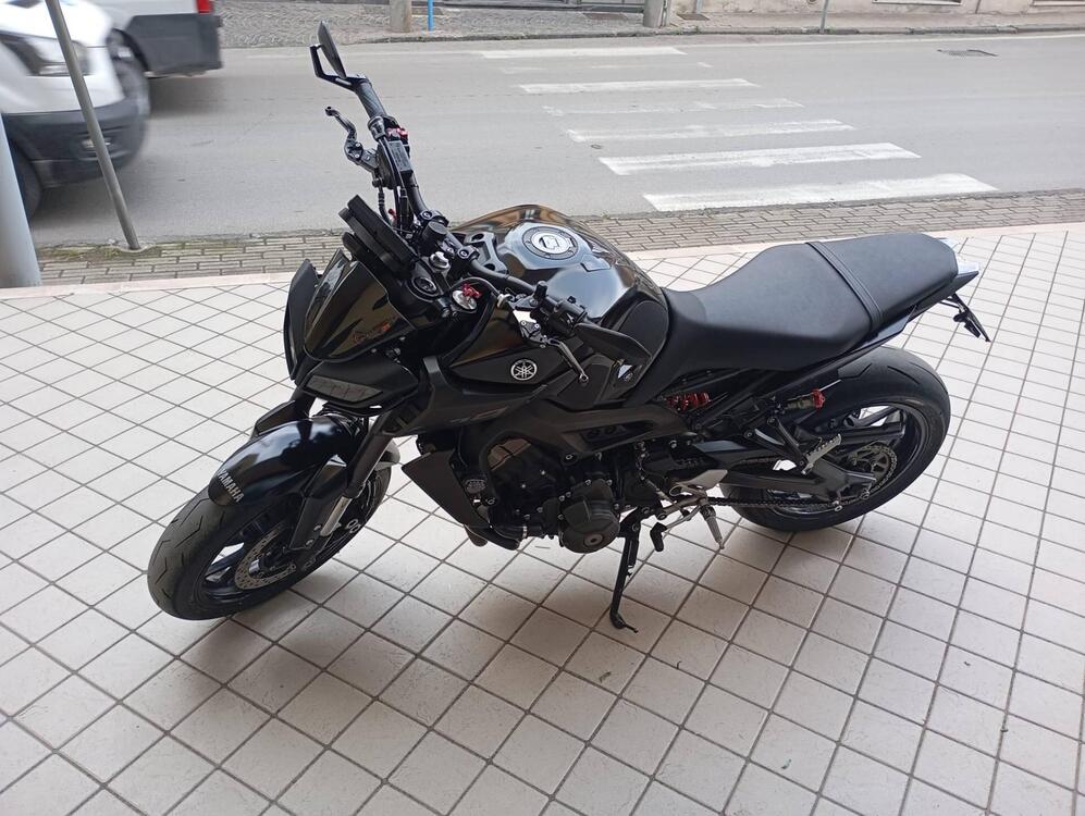 Yamaha MT-09 (2017 - 20) (5)