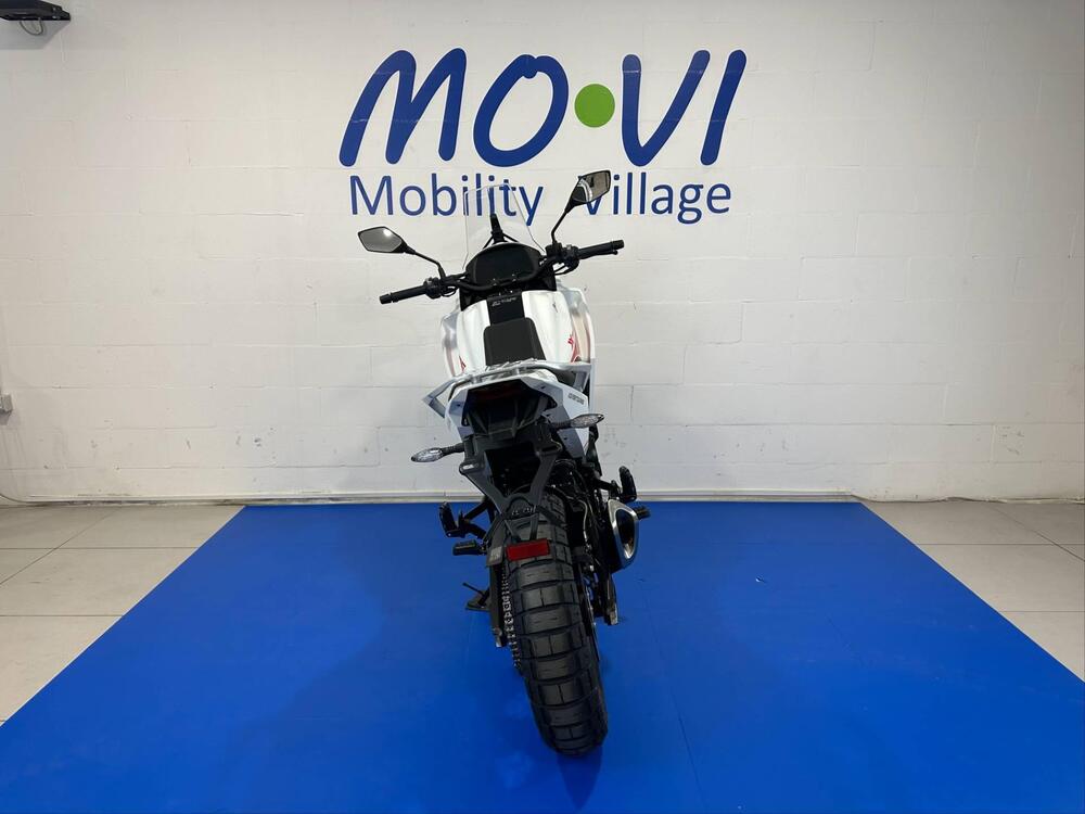 Moto Morini X-Cape 650 (2021 - 25) (3)