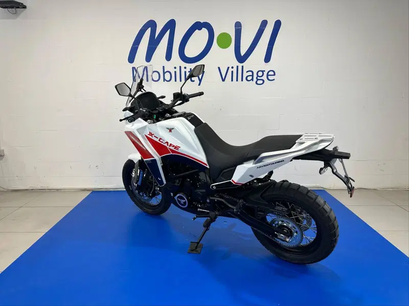 Moto Morini X-Cape 650 (2021 - 26) (4)