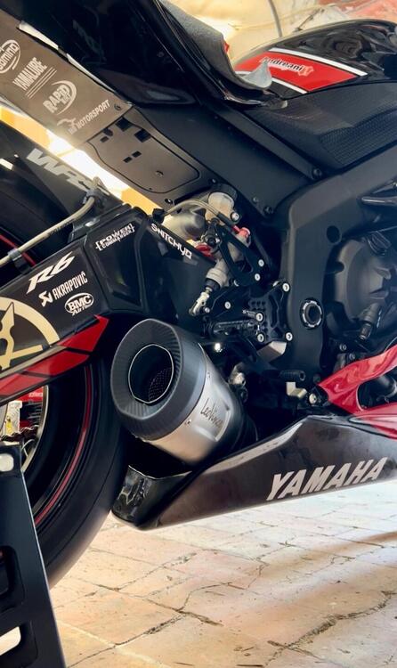 Yamaha YZF R6 (2006 - 07) (3)