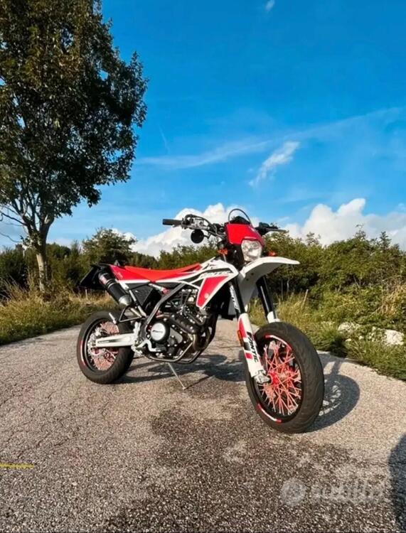 Fantic Motor XMF 125 Motard Performance 4t (2021 - 22) (2)