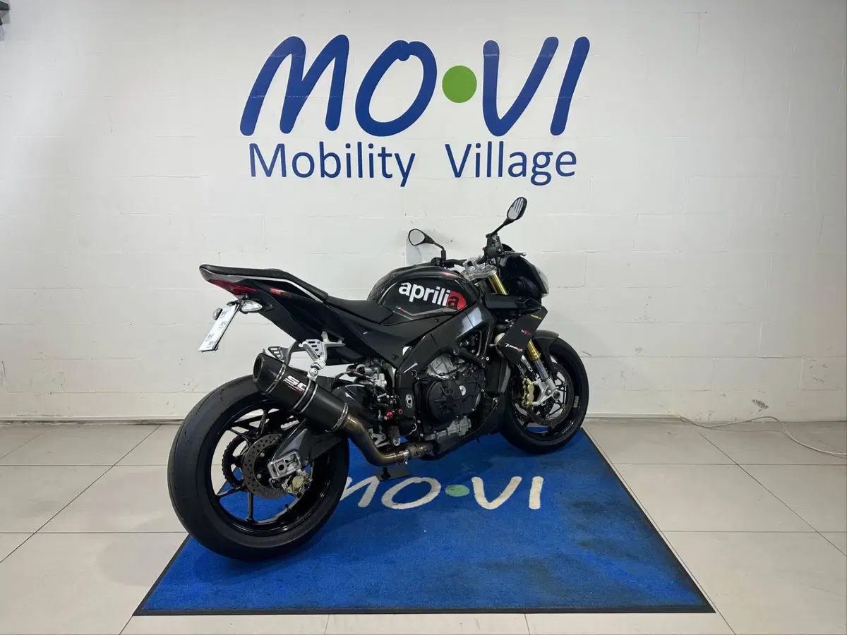 Aprilia Tuono V4 R (2011 - 15) (2)