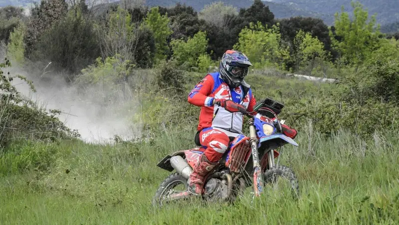 Italiano MotoRally. Prima &ldquo;doppia&rdquo; a Riotorto. Vincono Pietro Degiacomi e Leonardo Tonelli 