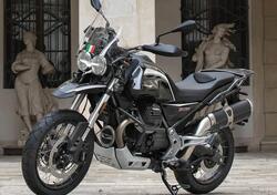 Moto Guzzi V85 TT Guardia d'Onore (2022 - 23) nuova