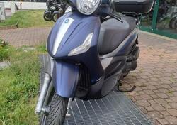 Piaggio Beverly 300 Hpe (2021) usata