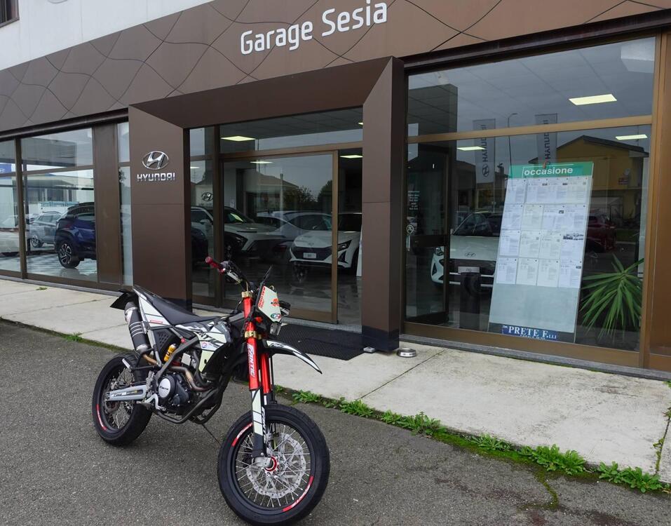Fantic Motor Motard 125 M Casa 4t (2018) (2)