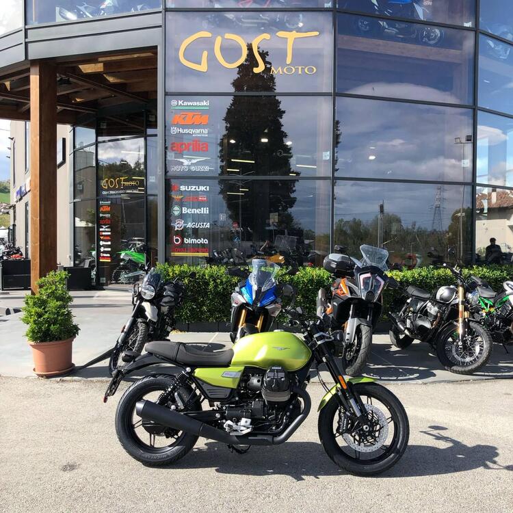 Moto Guzzi V7 Sport (2025)