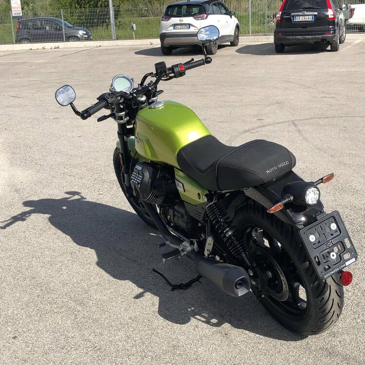 Moto Guzzi V7 Sport (2025) (5)