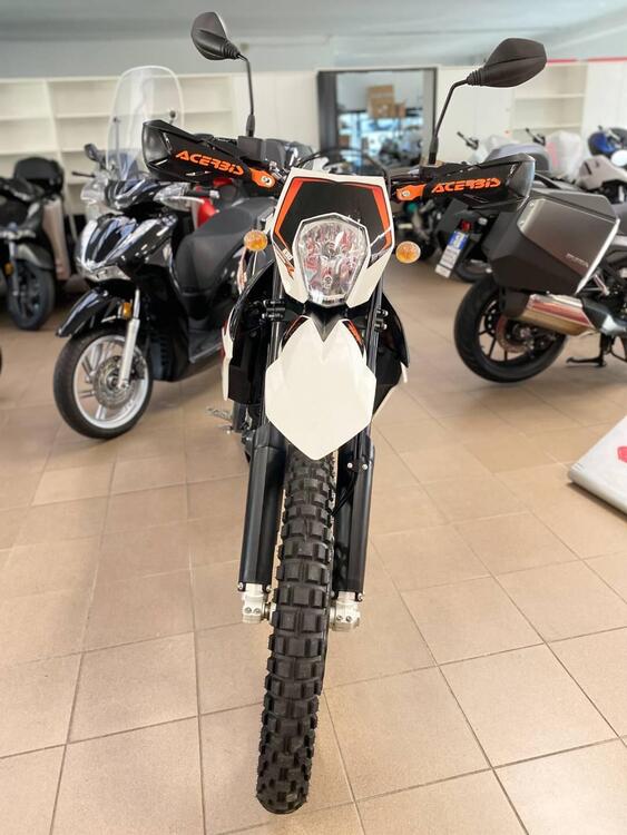 KTM 690 Enduro R (2012 - 17) (5)