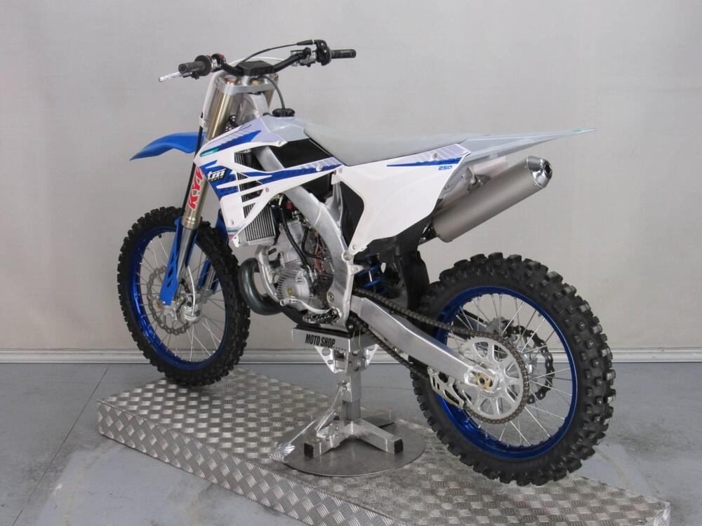 Tm Moto MX 250 ES 2T (2024) (5)