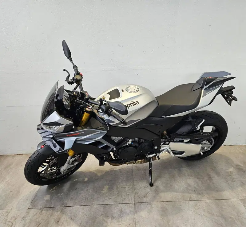 Aprilia Tuono V4 (2025 - 26) (2)