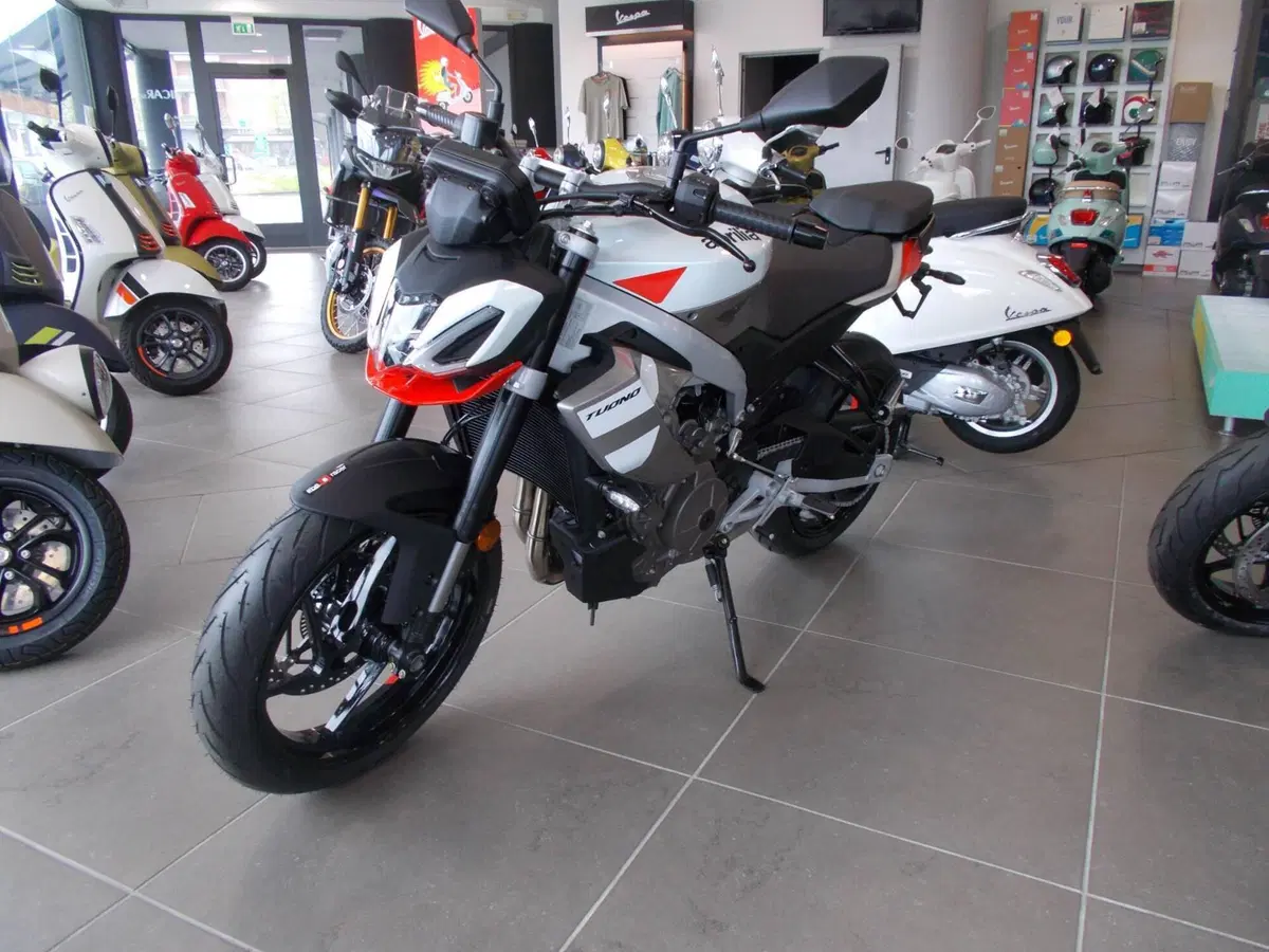Aprilia Tuono 457 (2025 - 26) (4)