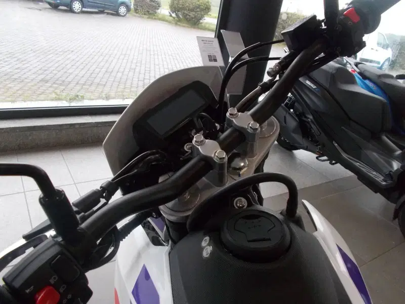 Aprilia RX 125 (2025 - 26) (4)
