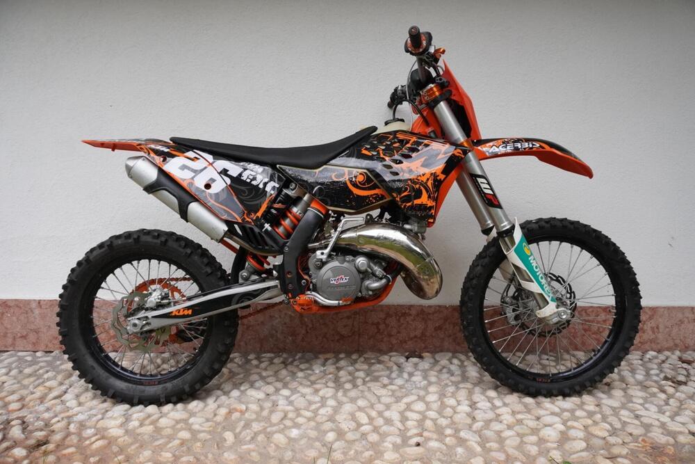 KTM 125 EXC (2011) (2)