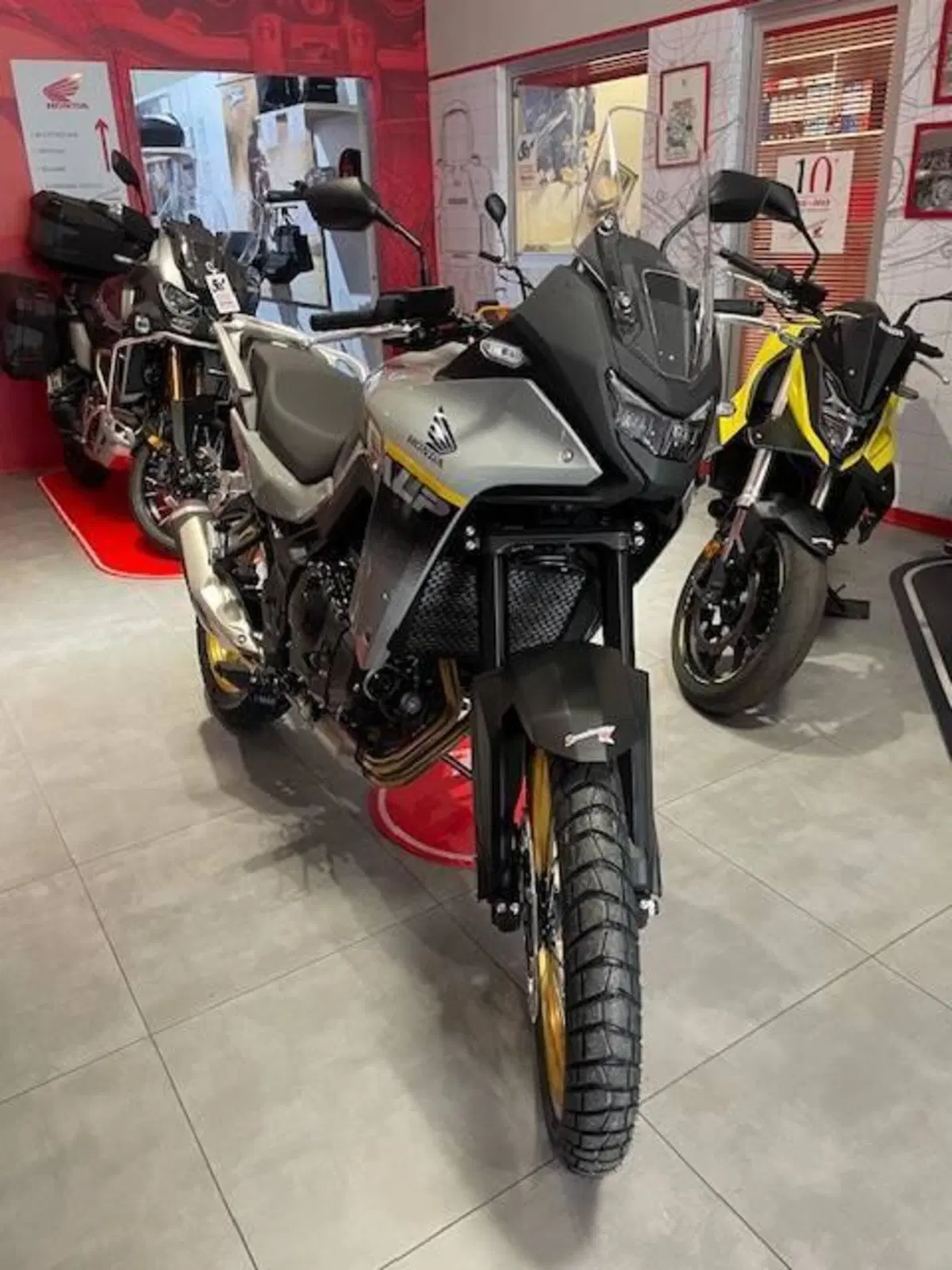 Honda Transalp XL750 (2025) (15)