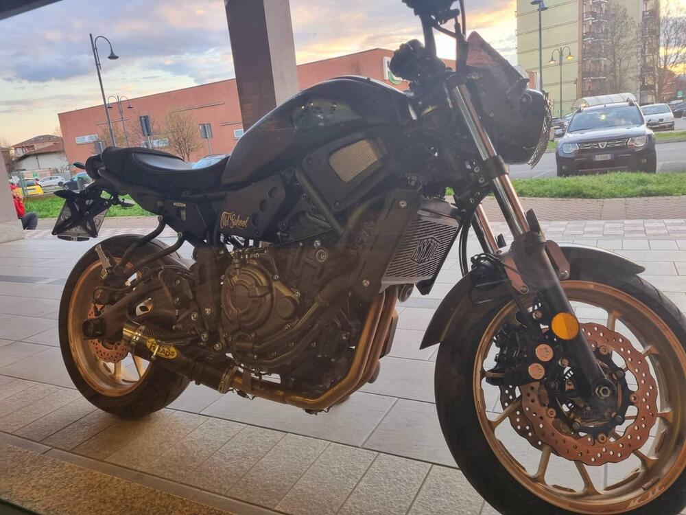 Yamaha XSR 700 ABS (2016 - 20) (2)