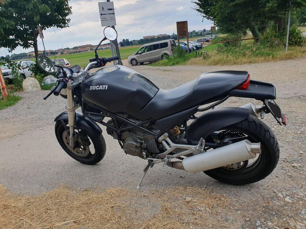 Ducati Monster 600 dark (5)