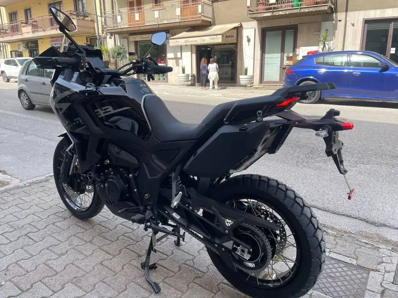 Zontes ZT703-F (2025 - 26) (4)