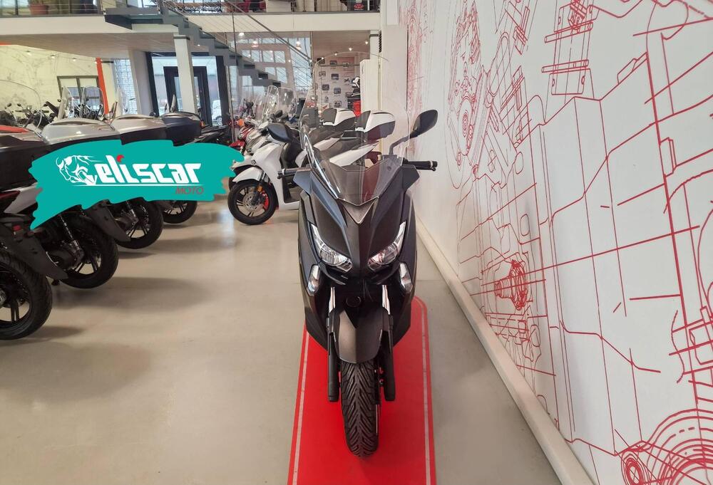 Yamaha X-Max 400 Momodesign ABS (2014 - 16) (3)