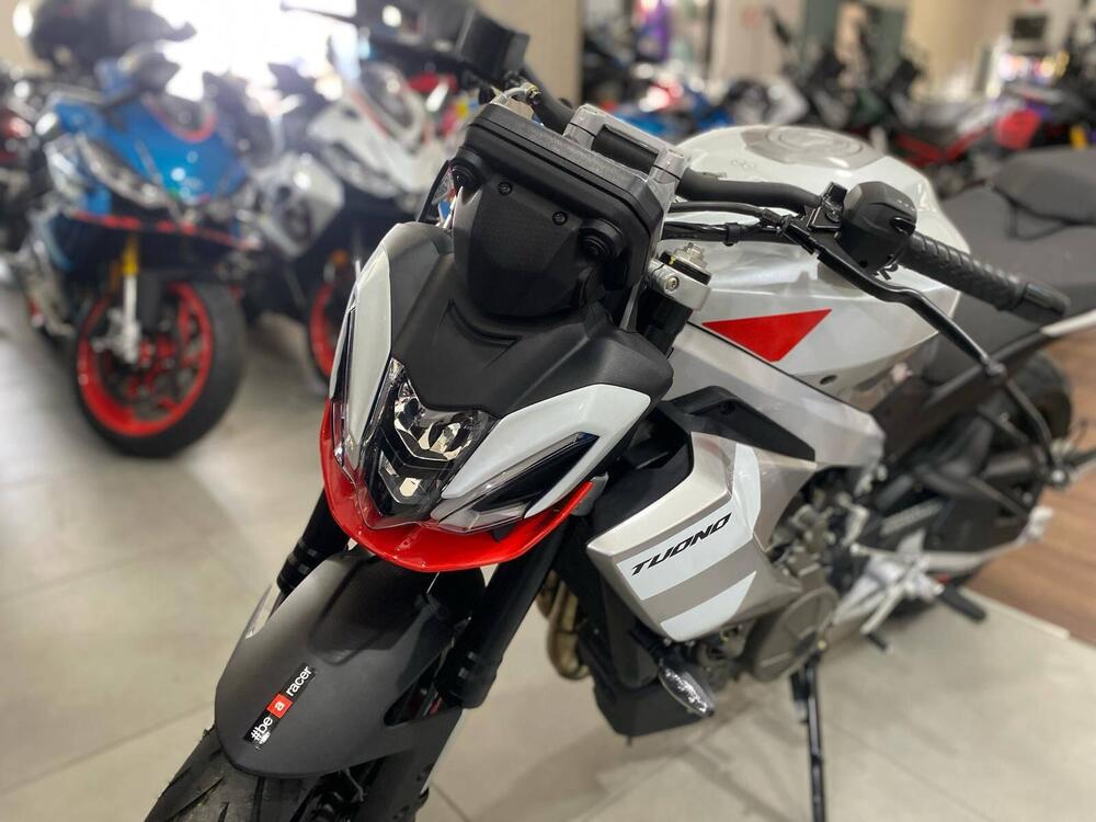 Aprilia Tuono 457 (2025) (3)