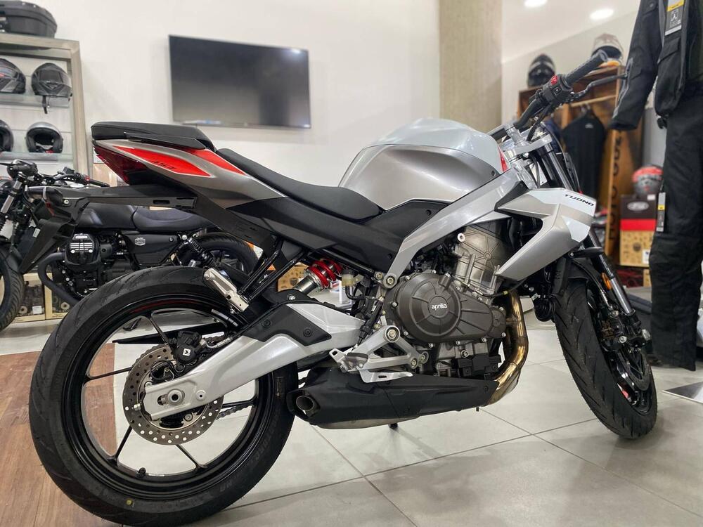 Aprilia Tuono 457 (2025)