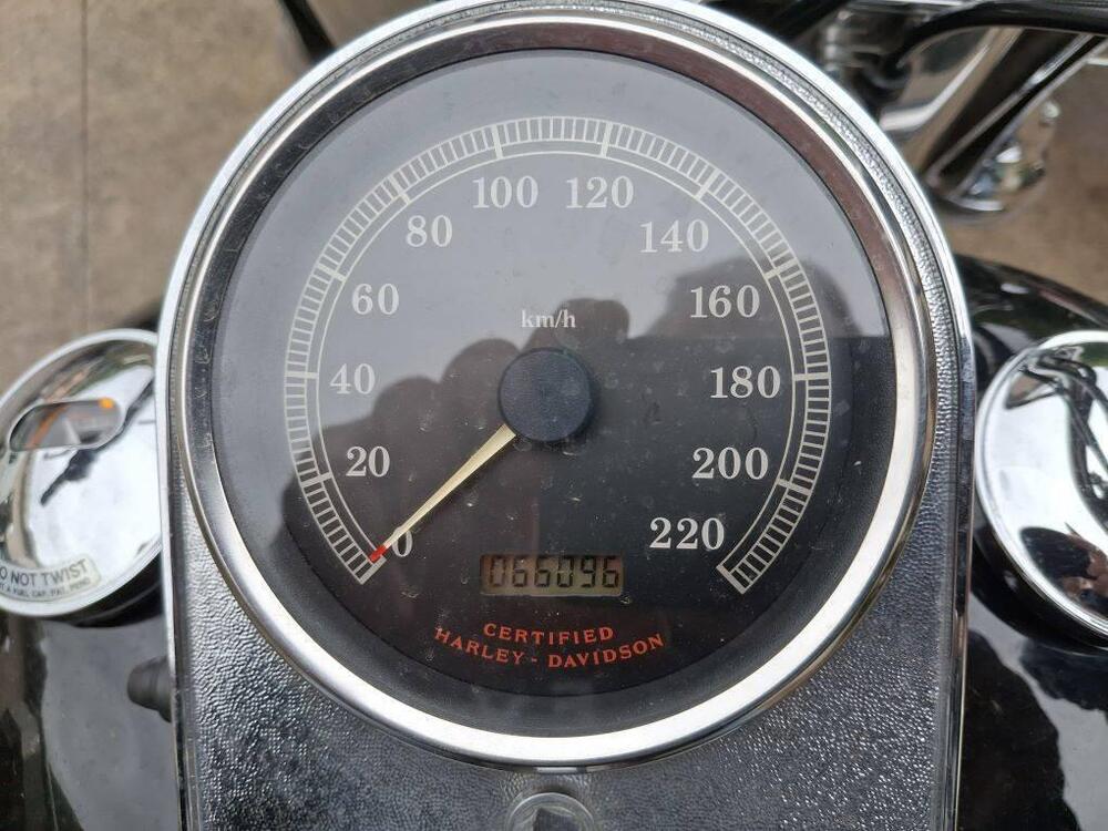 Harley-Davidson 1450 Heritage Classic (1999 - 02) - FLSTC (3)