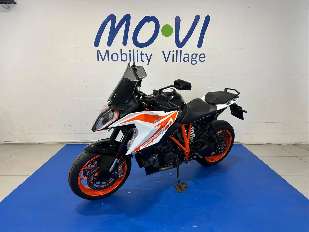 KTM 1290 Super Duke GT (2019 - 20) (6)