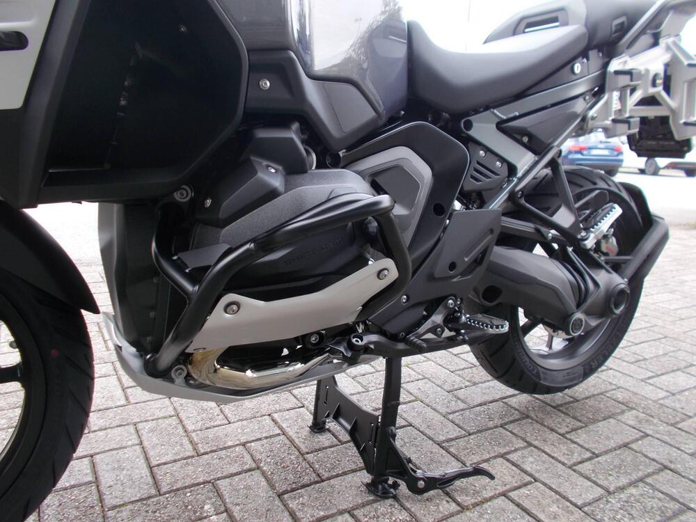Bmw R 1300 GS Adventure Triple Black (2025) (4)