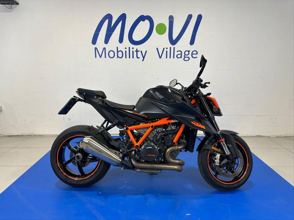 KTM 1290 Super Duke R (2020)