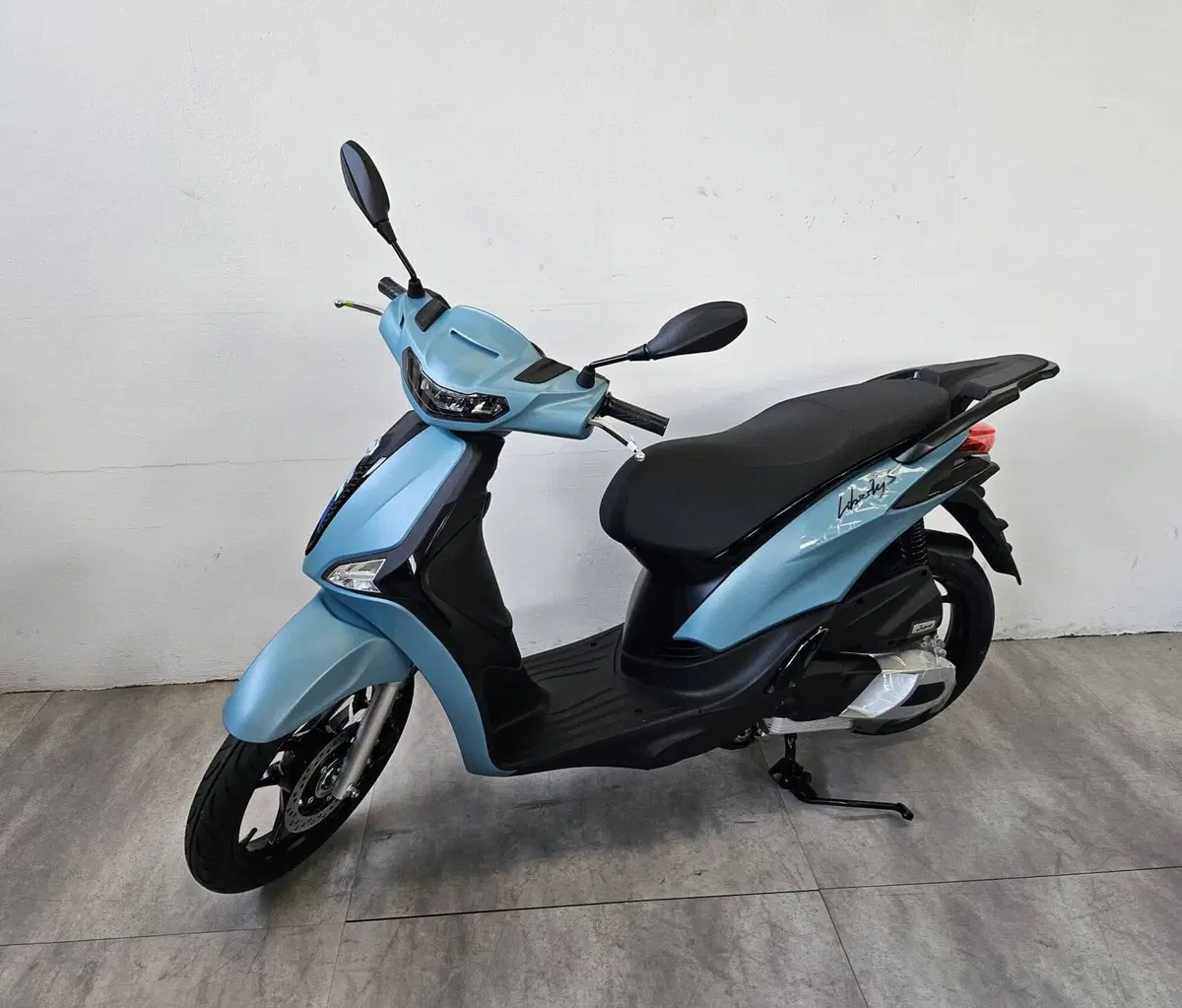Piaggio Liberty 50 S RST (2025 - 26) (2)