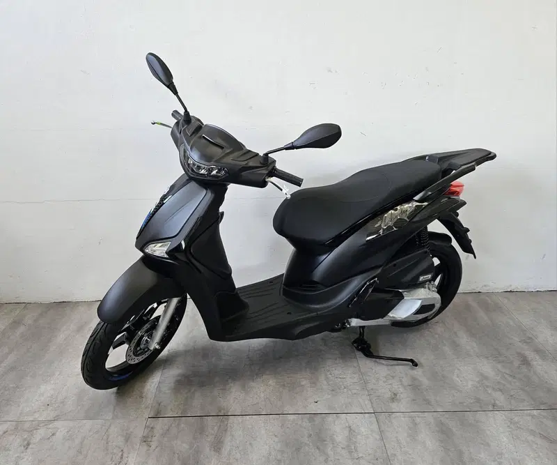 Piaggio Liberty 50 S RST (2025 - 26) (2)