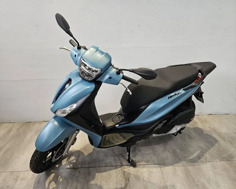 Piaggio Medley 125 S (2025 - 26) (2)