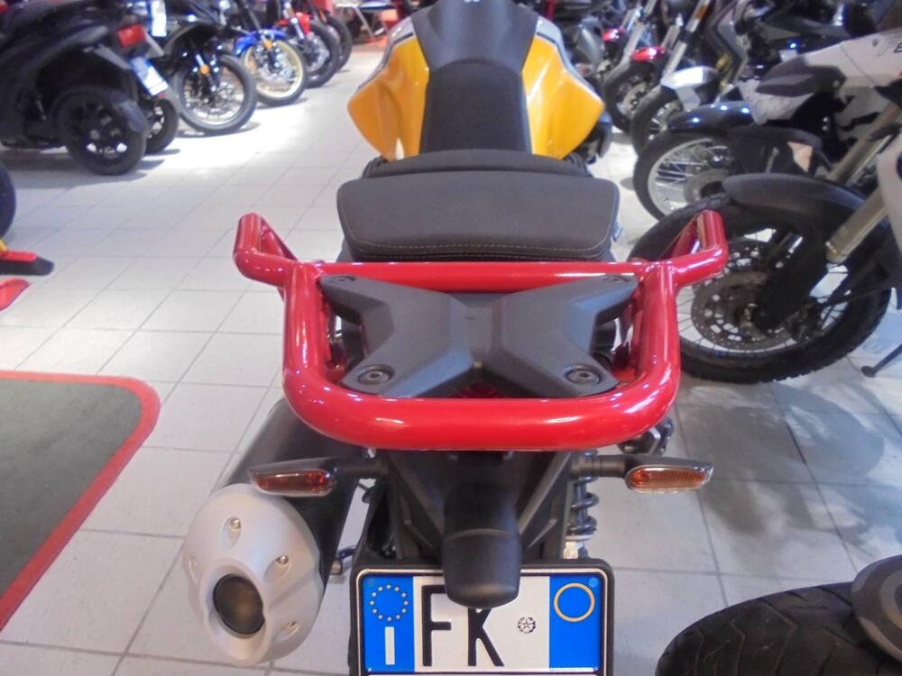 Moto Guzzi V85 TT (2024 - 25) (3)