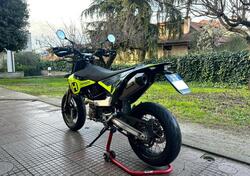 Husqvarna 701 Supermoto (2022) usata