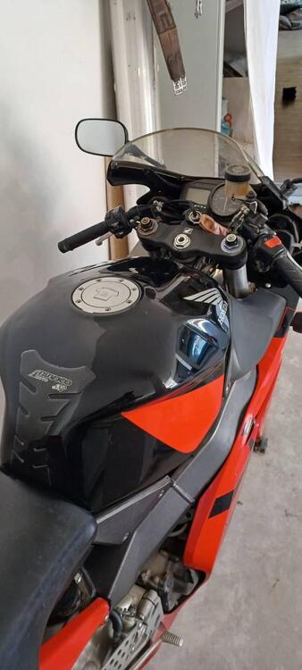 Honda CBR 900 RR Fireblade (2002 - 04) (4)