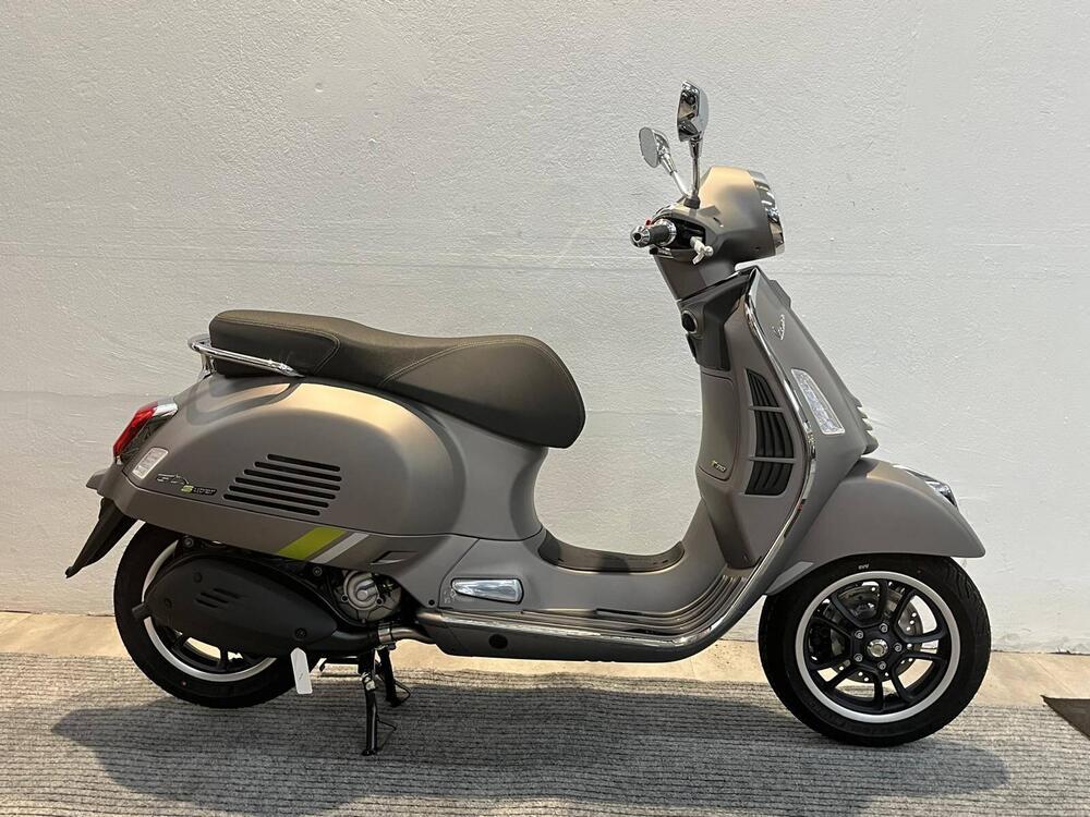 Vespa GTS 310 Super Tech (2025)