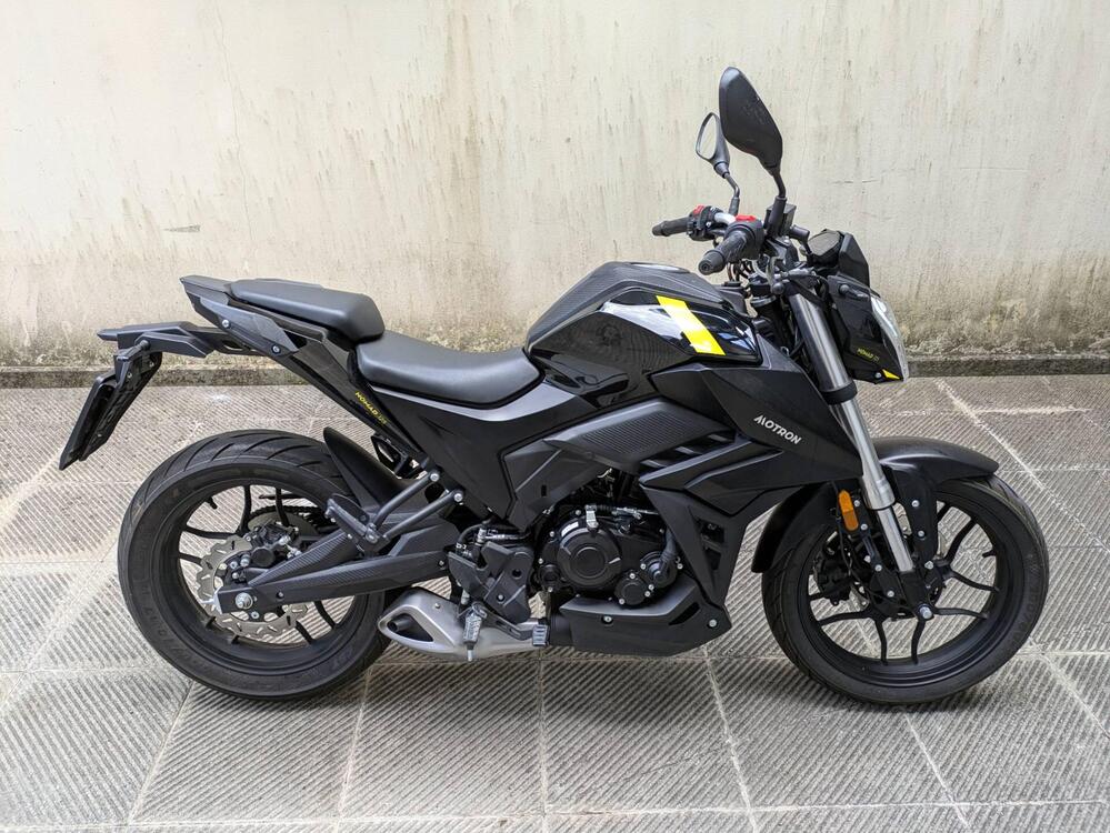 Motron Motorcycles Nomad 125 (2022 - 25) (5)
