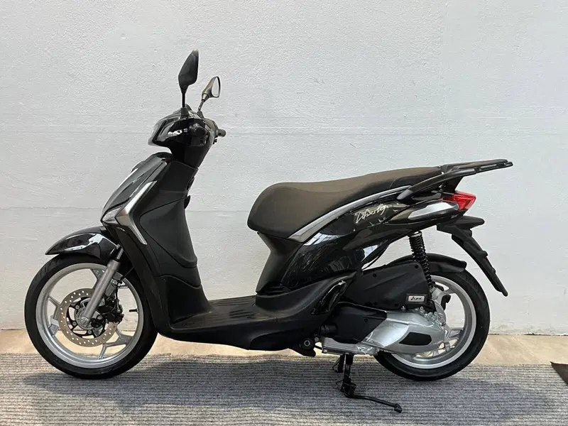 Piaggio Liberty 150 (2025 - 26) (2)