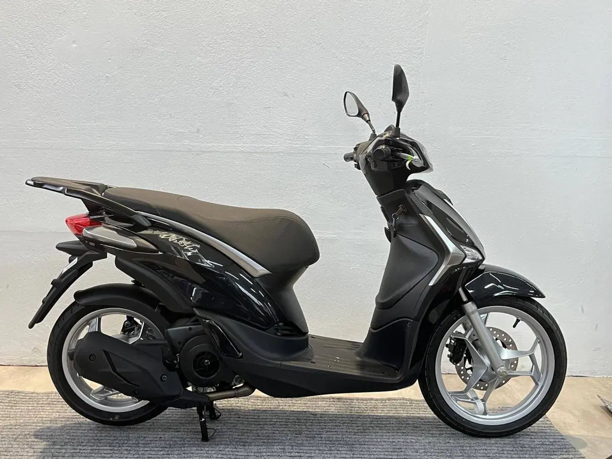 Piaggio Liberty 50 RST (2025 - 26)