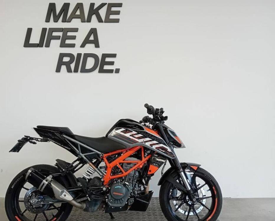 KTM 125 Duke (2021 - 23)