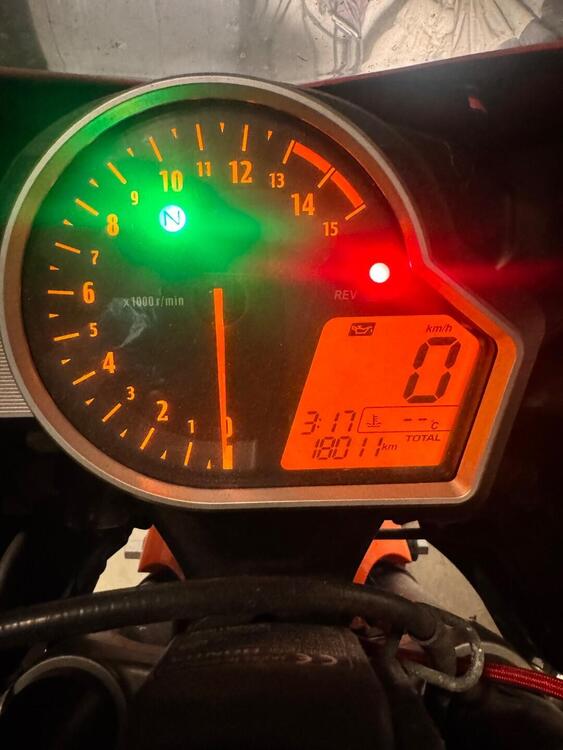 Honda CBR 1000 RR Fireblade (2008 - 11) (5)