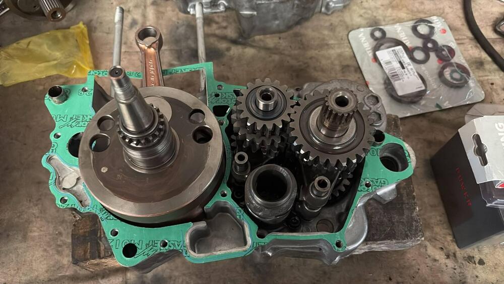 Honda CRF 450 R (2003 - 04) (3)