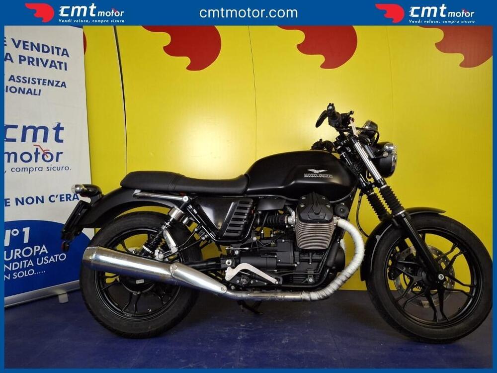 Moto Guzzi V7 II Stone (2015 - 17)