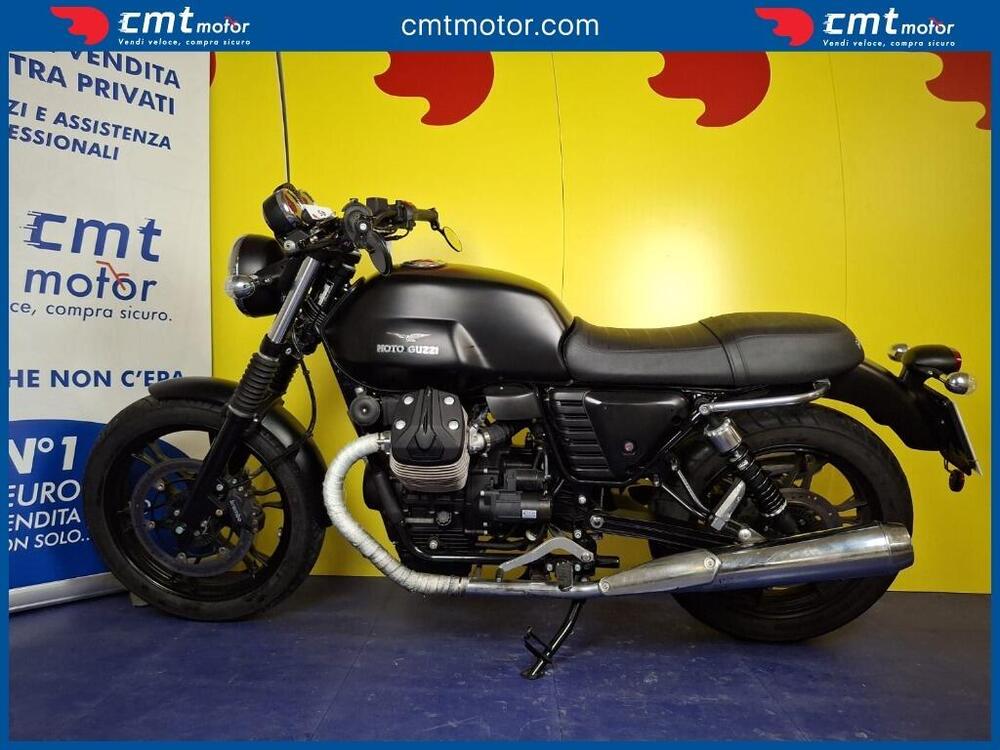 Moto Guzzi V7 II Stone (2015 - 17) (3)